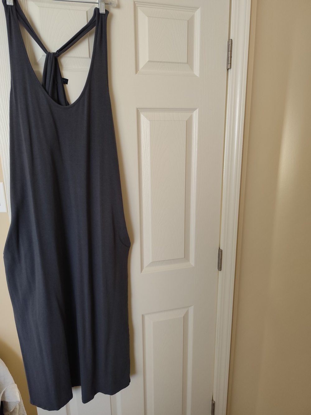 Denver Hayes Charcoal Sleeveless Knot-Back Chemise